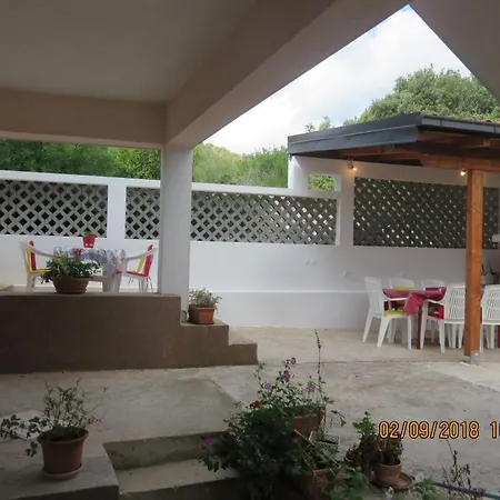 By The Sea Drace, Peljesac - 10135 Janjina