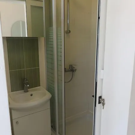 By The Sea Drace, Peljesac - 10135 Janjina