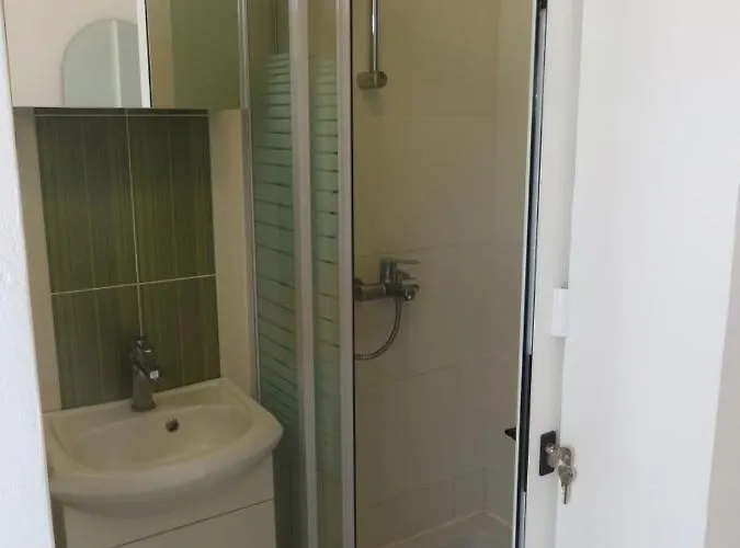 By The Sea Drace, Peljesac - 10135 Janjina